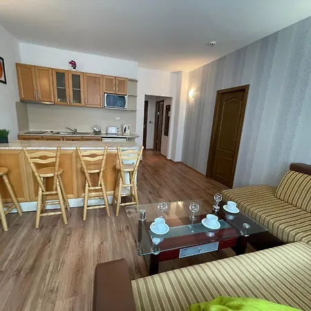 Grenada - By The * Сонячний Берег